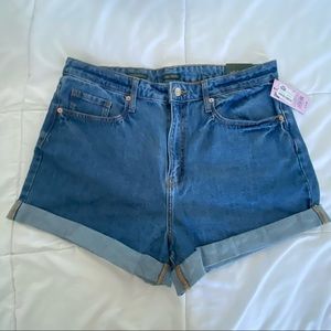 Women's Super-High Rise Rolled Cuff Mom Jean Shorts - Wild Fable